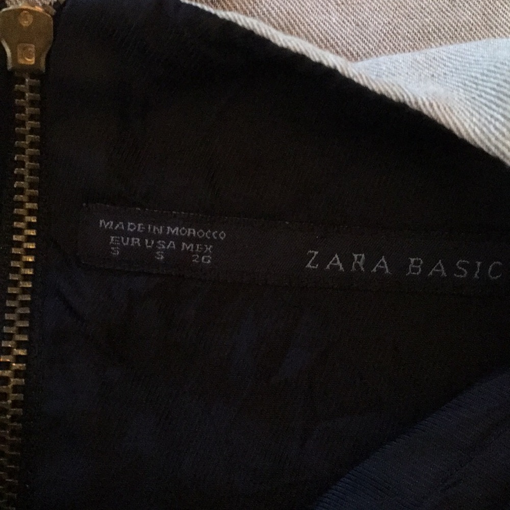 Zara Small - Picture 3 of 4
